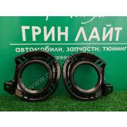 Рамка на туманку оправа Toyota Corolla Axio Fielder NZE 164 LH RH