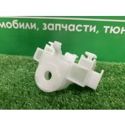 Крепление заднего бампера под стопом Corolla Fielder NZE164 2012-2015