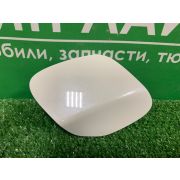 Заглушка переднего бампера Axio / Fielder 161 2012-2015 цвет белый перламутр 070, новая