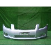 Передний бампер Corolla Axio / Fielder NZE144 оригинал цвет 1F7 серебристый