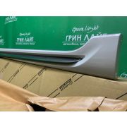 Боковые пороги для Toyota Corolla Axio / Corolla Fieder NZE164, 2012-2024 г, оригинал