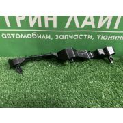 Крепление переднего бампера правое Lexus RX / Harrier 2003-2013, новое Аналог